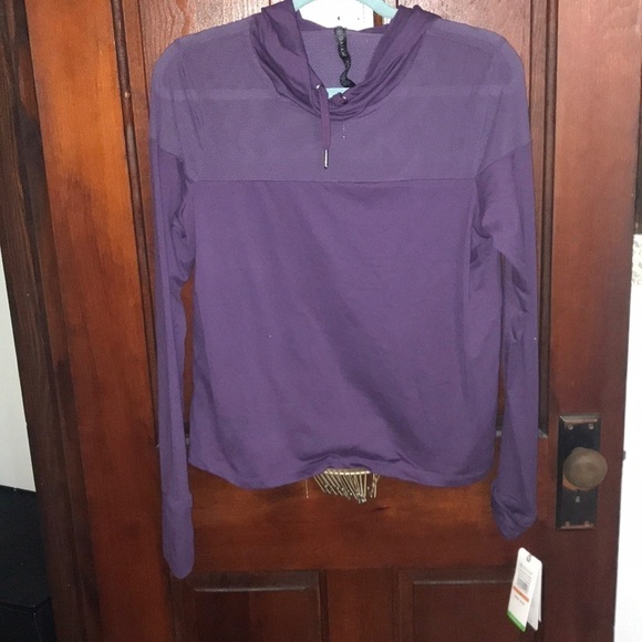GAIAM Tops - NWT Gaiam Hooded Long Sleeve